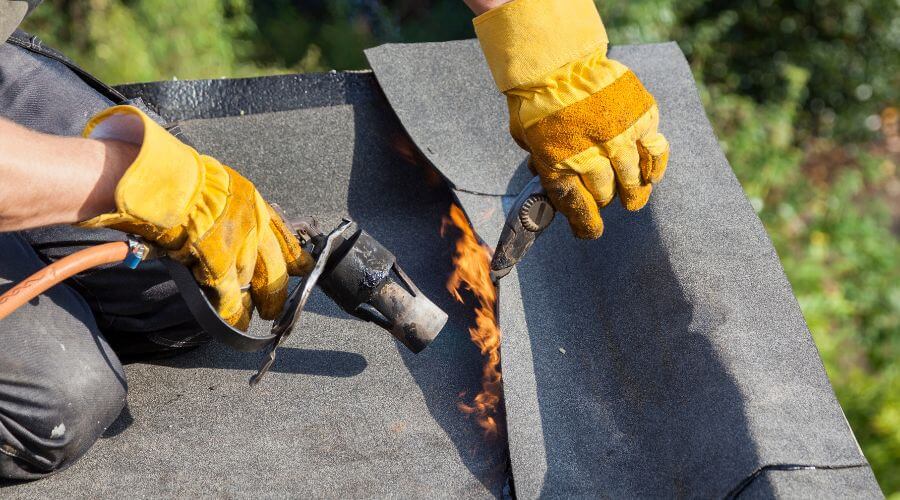 Professional flood damage restoration services in Mammoth Spring, AR